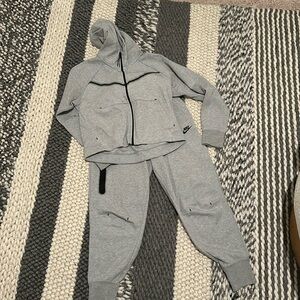 Nike Tech jogging set